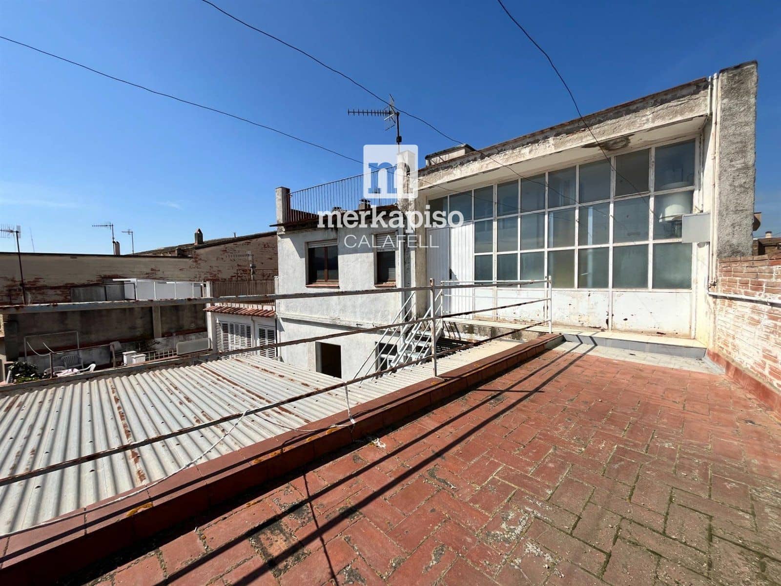 6 soveværelse Villa til salg i Sant Sadurni d'Anoia med garage - € 300.000 (Ref: 9525323)