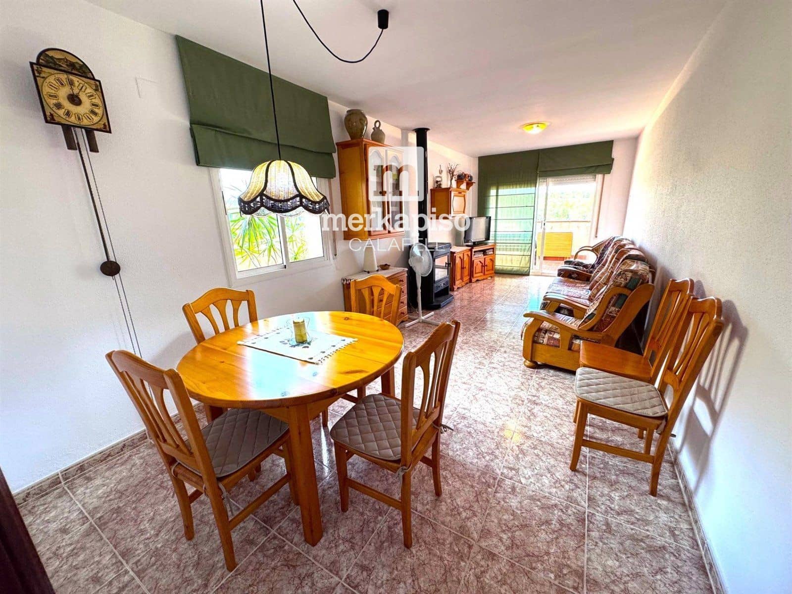 3 makuuhuone Kattohuoneisto myytävänä paikassa La Pobla de Montornes mukana 
autotalli - 179 000 € (Ref: 9525324)