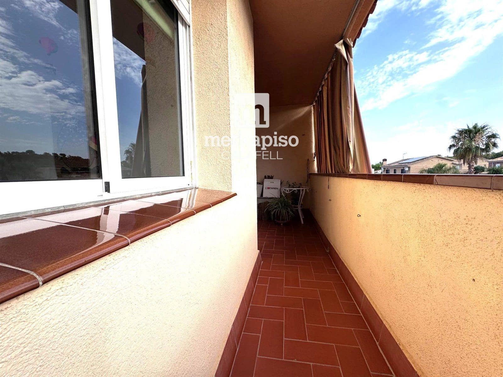 3 makuuhuone Kattohuoneisto myytävänä paikassa La Pobla de Montornes mukana 
autotalli - 179 000 € (Ref: 9525324)