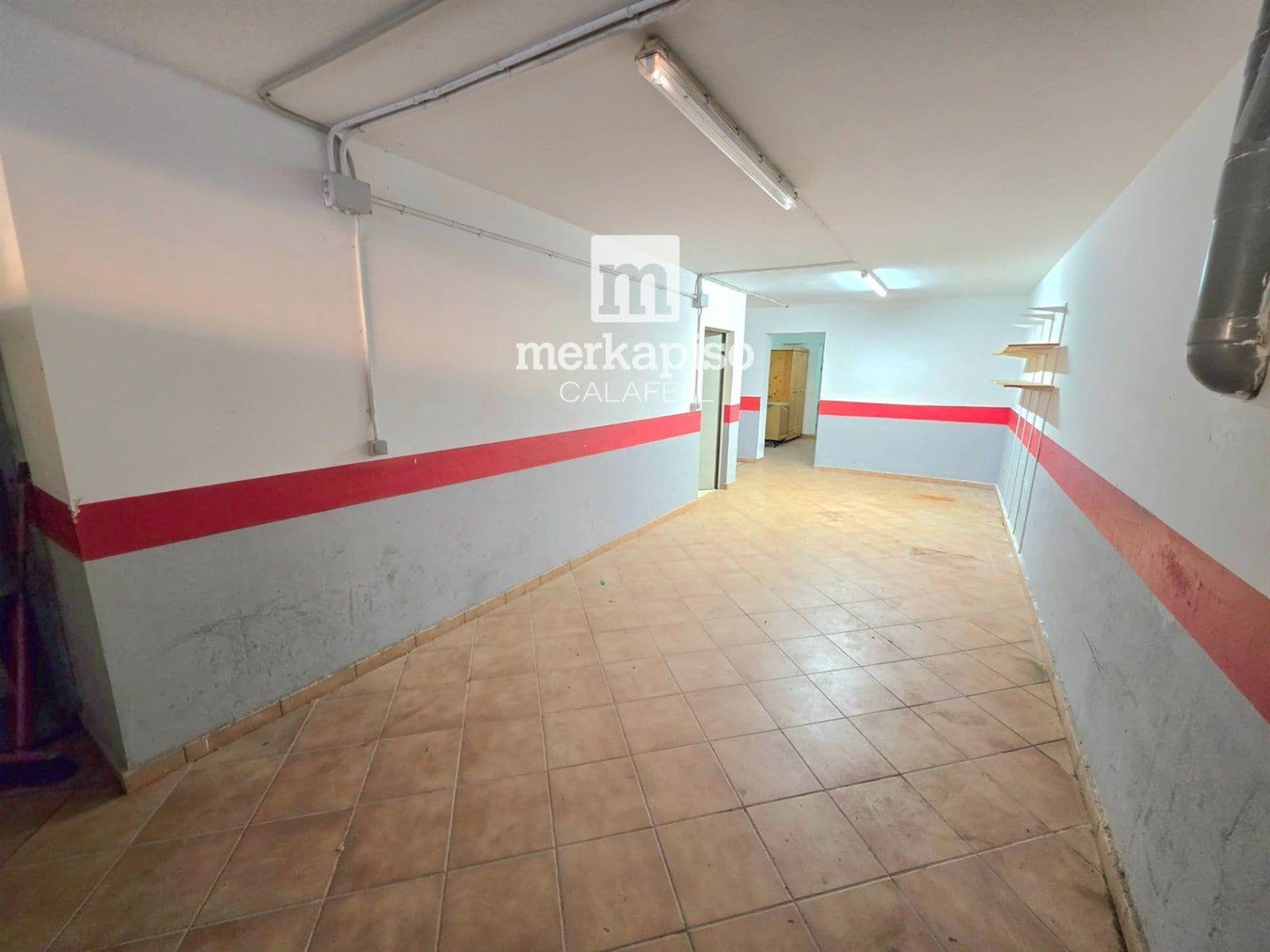 4 makuuhuone Omakotitalo myytävänä paikassa La Pobla de Montornes mukana 
autotalli - 270 000 € (Ref: 9525328)