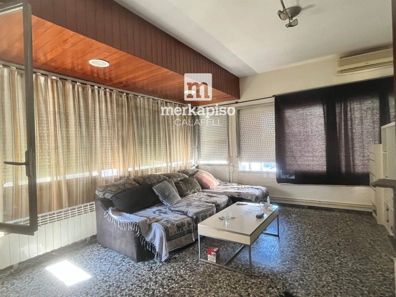 5 soveværelse Byhus til salg i El Vendrell - € 219.000 (Ref: 9525331)