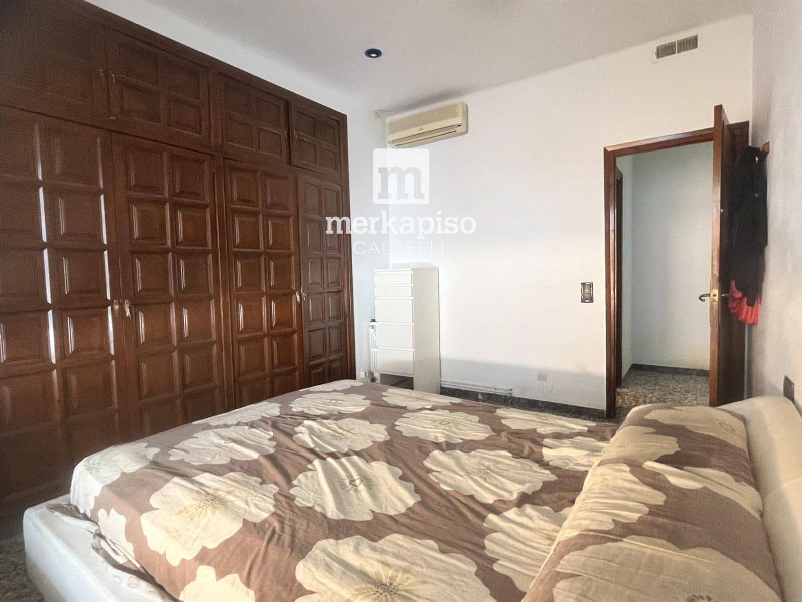 5 soveværelse Byhus til salg i El Vendrell - € 219.000 (Ref: 9525331)