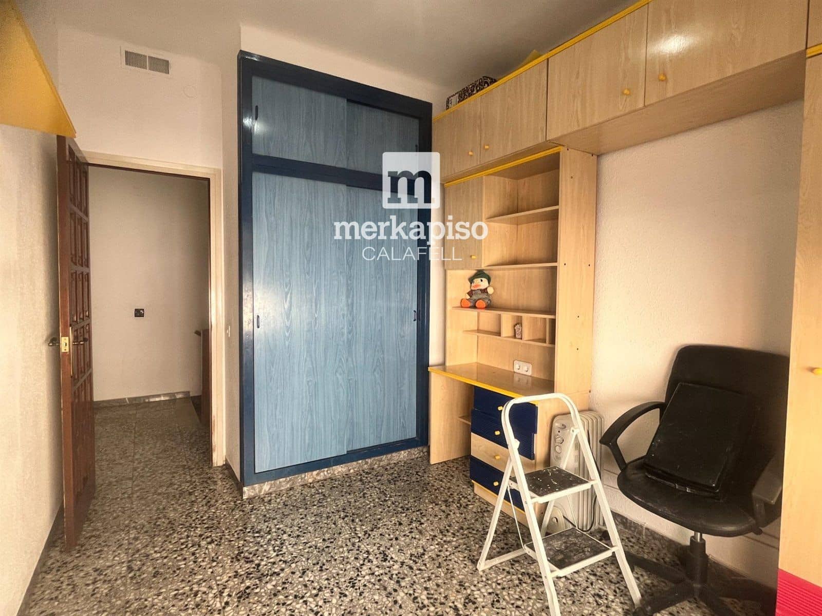 5 soveværelse Byhus til salg i El Vendrell - € 219.000 (Ref: 9525331)