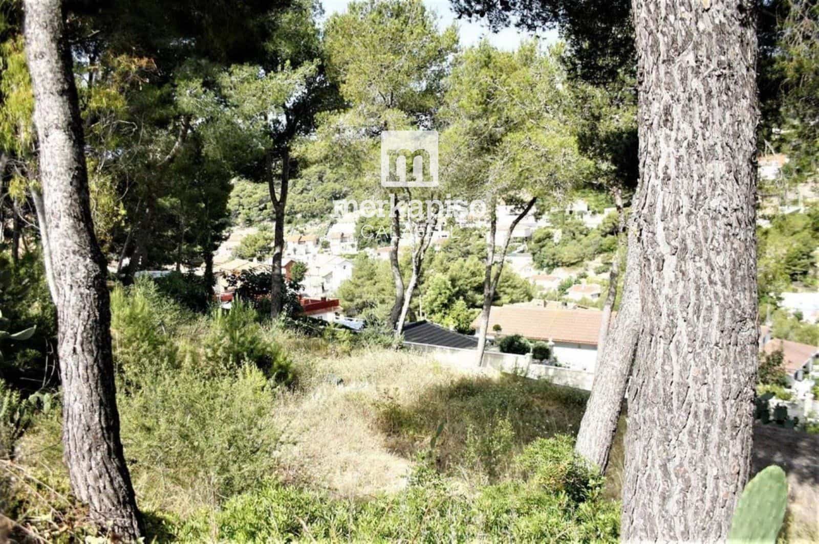 Building Plot for sale in Cubelles - € 35,000 (Ref: 9525333)