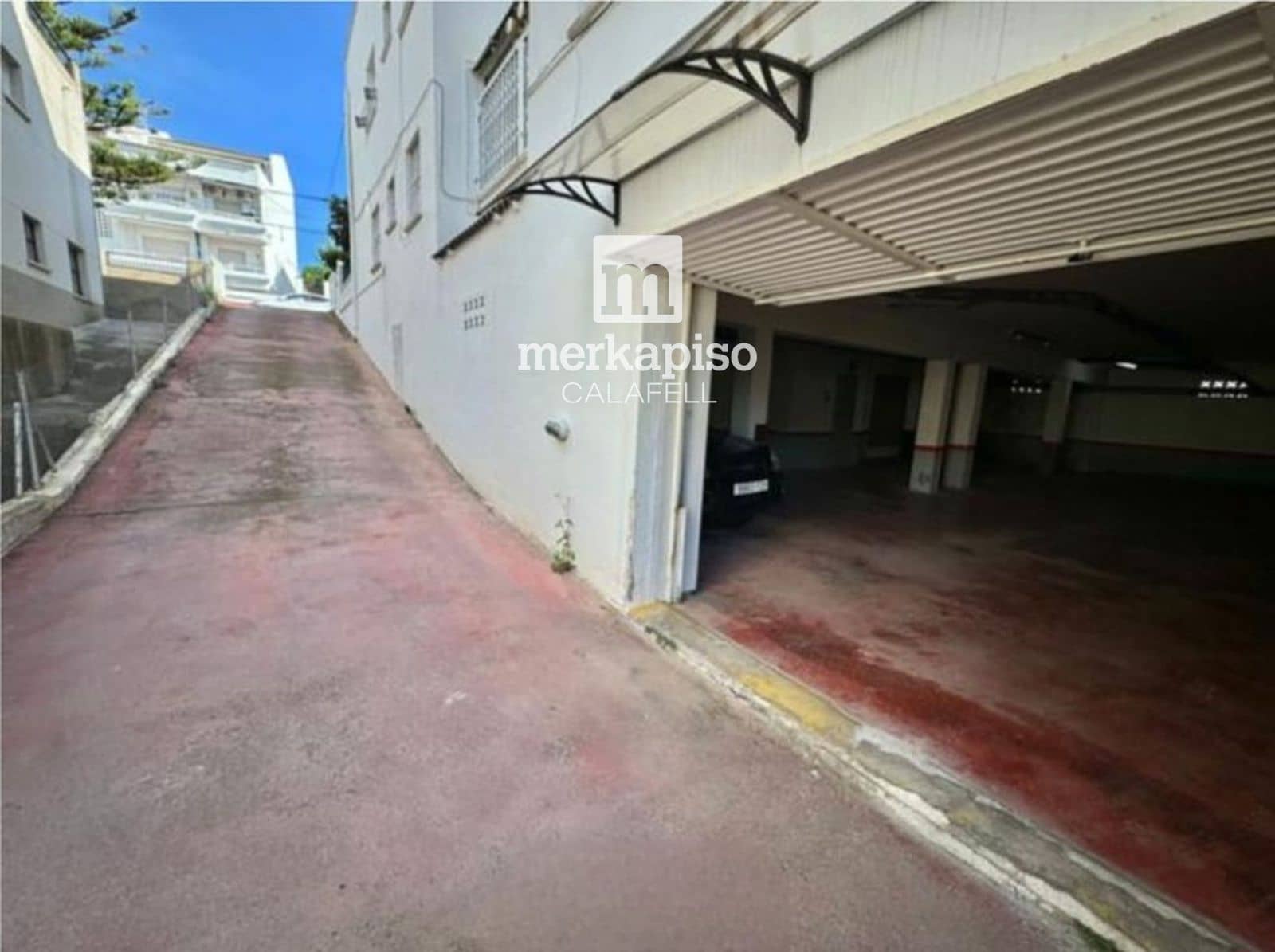 3 bedroom Flat for sale in Calafell with pool garage - € 179,000 (Ref: 9535010)