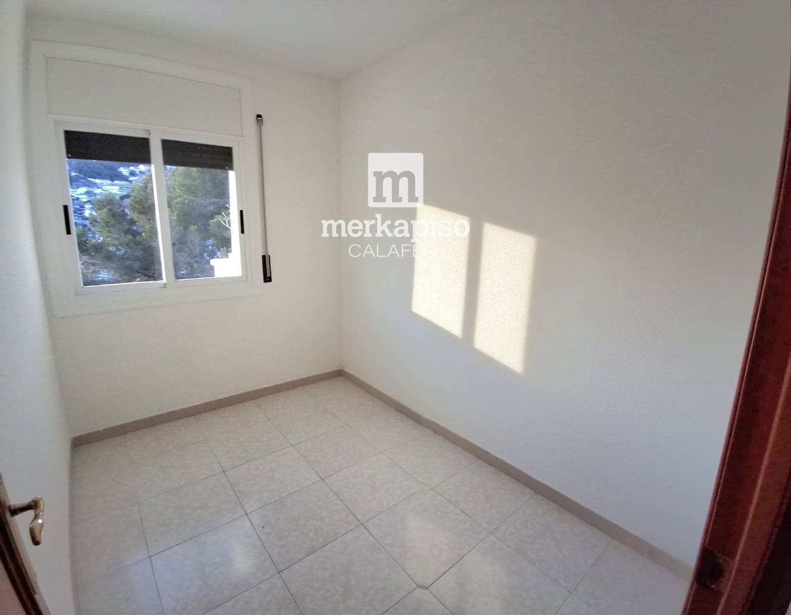 3 bedroom Flat for sale in Calafell with pool garage - € 179,000 (Ref: 9535010)