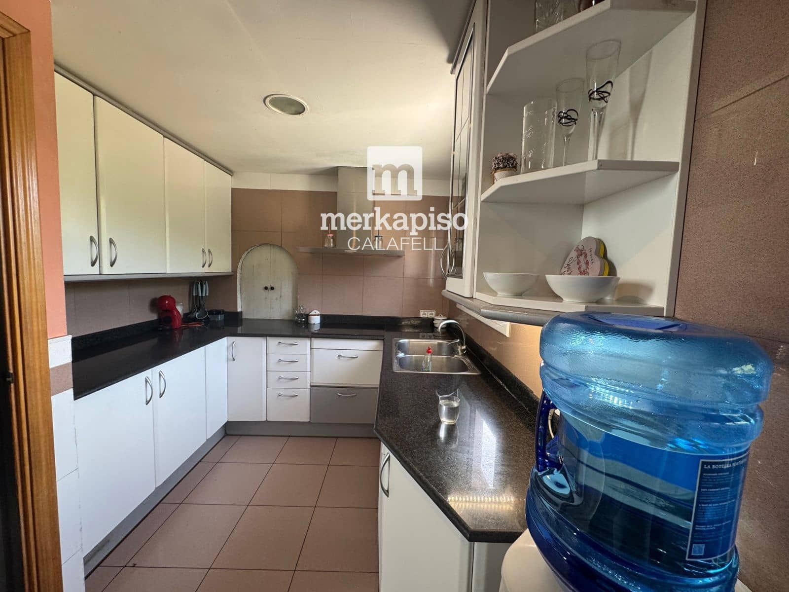 5 soverom Villa til salgs i Roda de Bara med svømmebasseng - € 630 000 (Ref: 9535012)