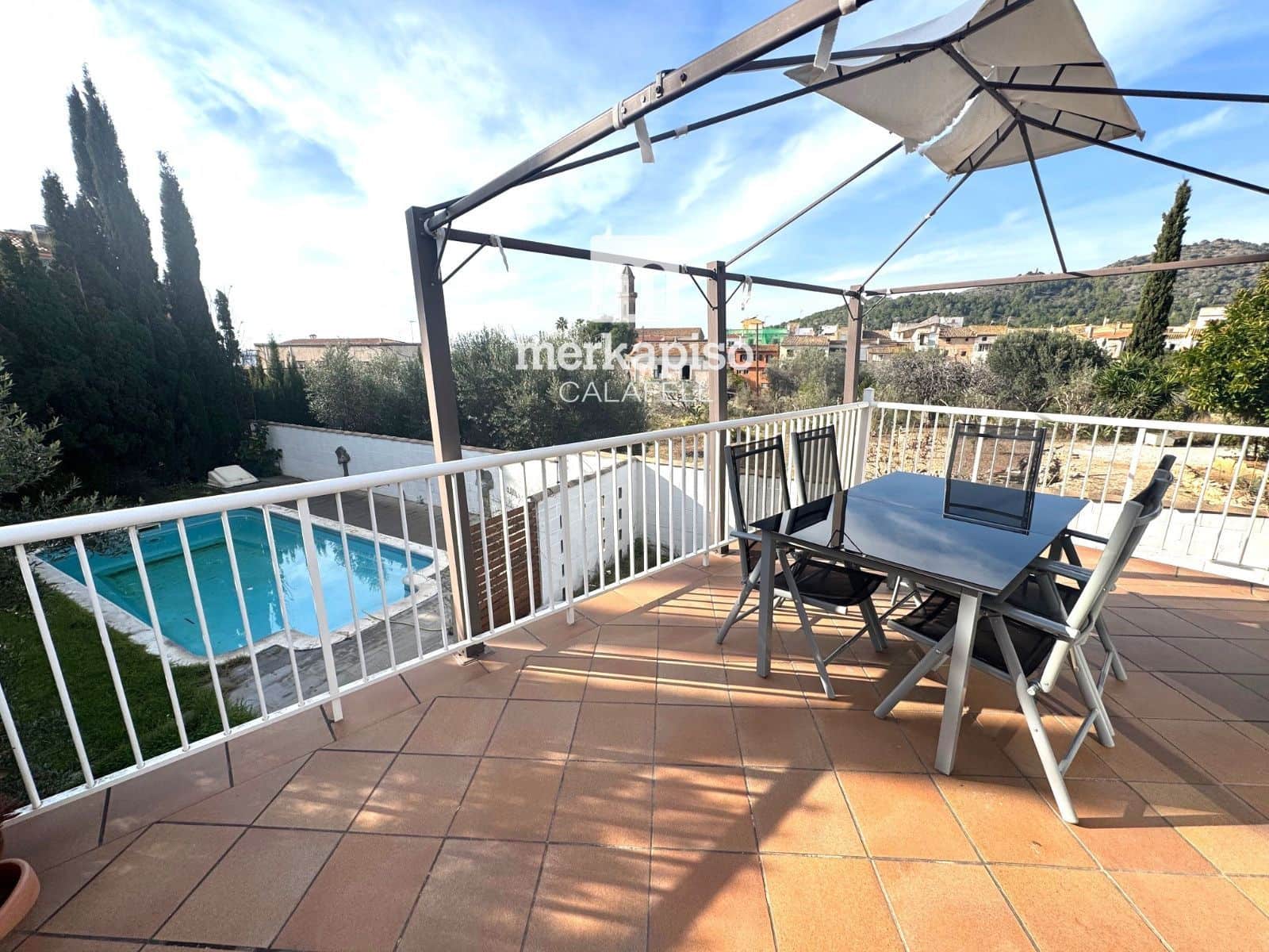 5 soverom Villa til salgs i Roda de Bara med svømmebasseng - € 630 000 (Ref: 9535012)