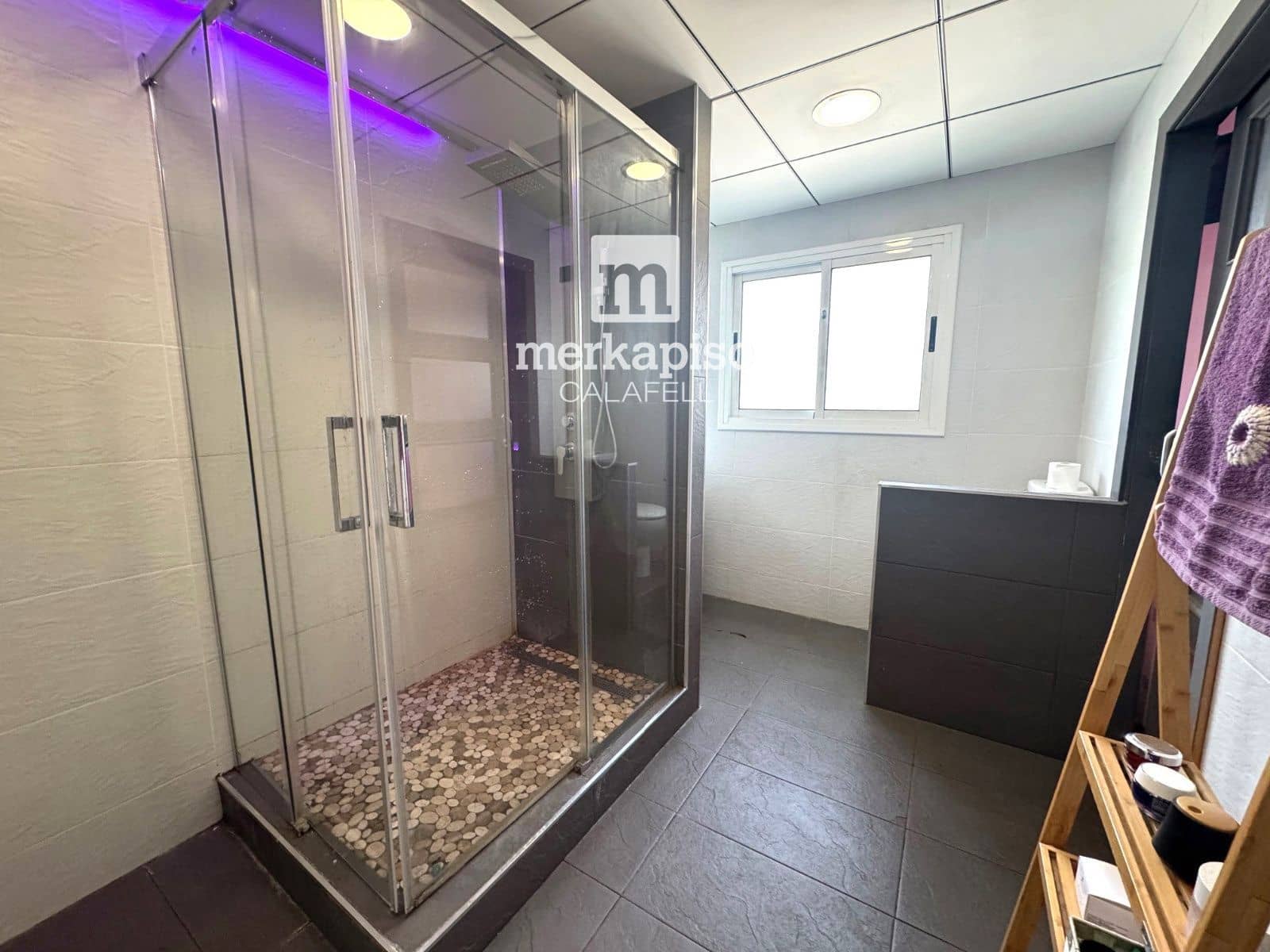 5 soverom Villa til salgs i Roda de Bara med svømmebasseng - € 630 000 (Ref: 9535012)