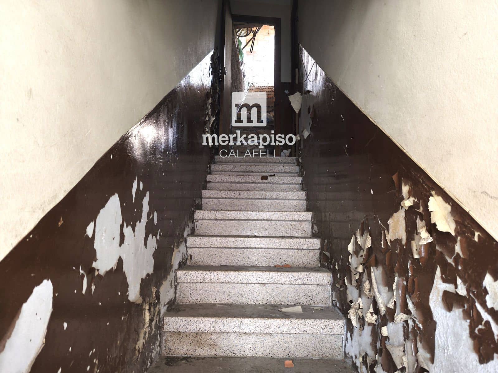 4 slaapkamer Villa te koop in El Vendrell - € 126.000 (Ref: 9535014)