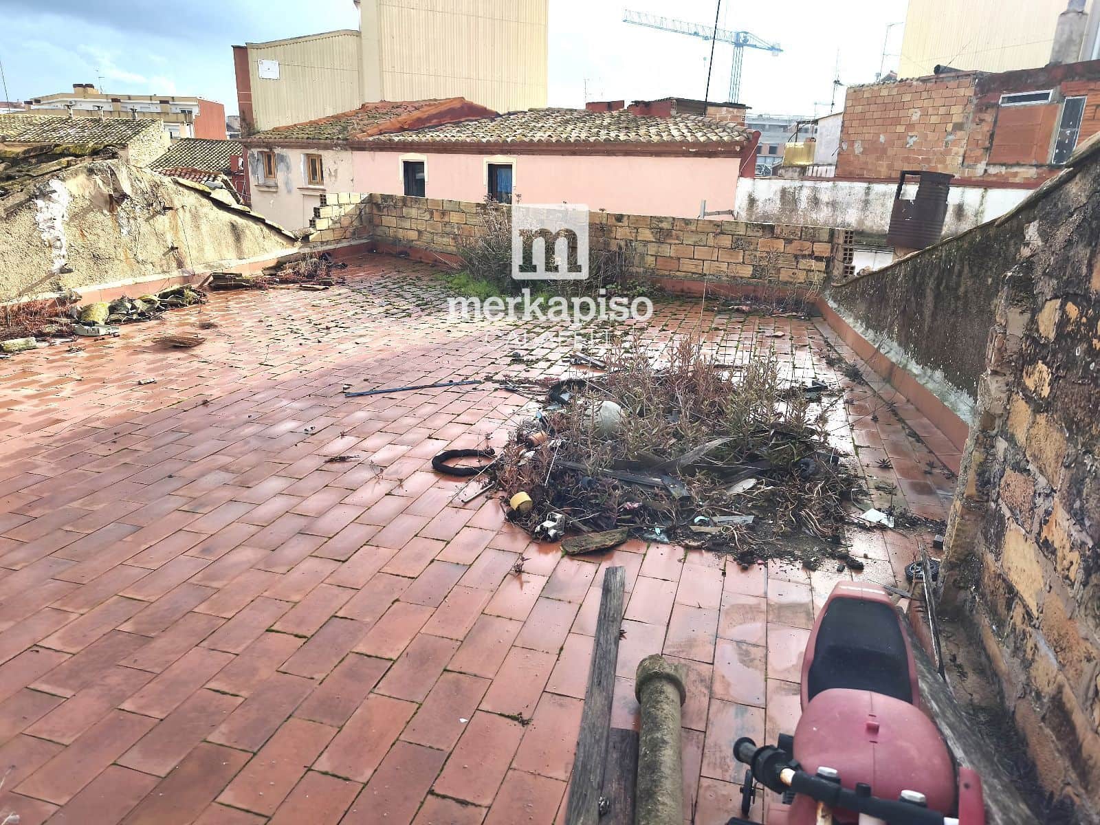 4 slaapkamer Villa te koop in El Vendrell - € 126.000 (Ref: 9535014)