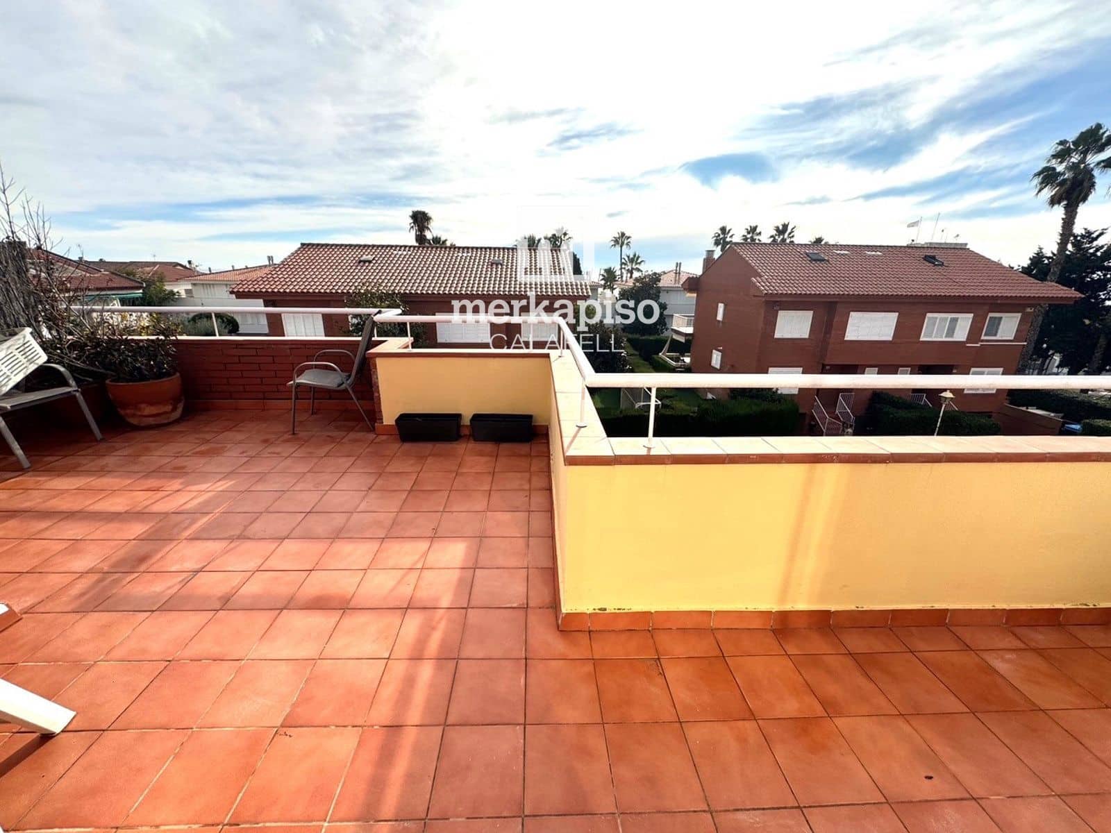 Casa em Banda para venda em Altafulla com garagem - 670 000 € (Ref: 9535016)