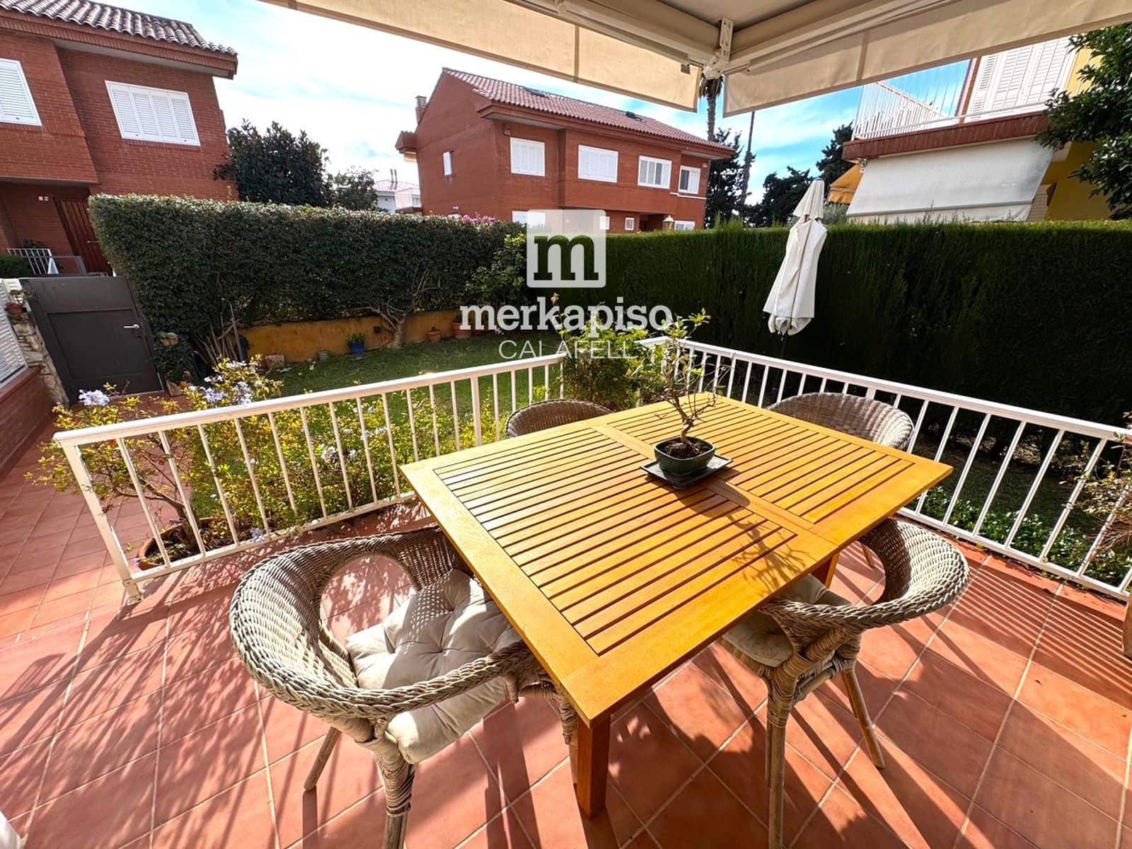 Casa em Banda para venda em Altafulla com garagem - 670 000 € (Ref: 9535016)