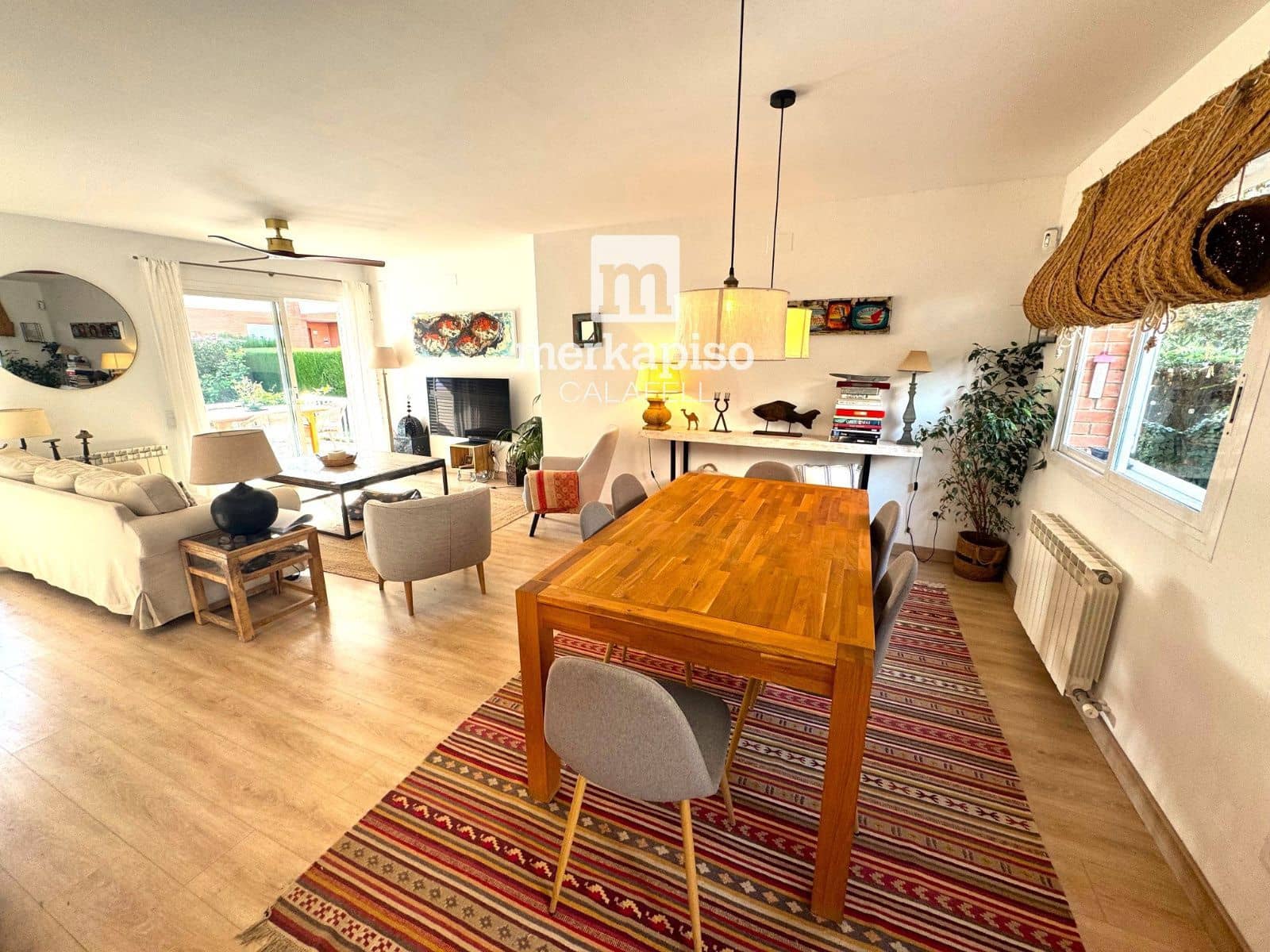 Casa em Banda para venda em Altafulla com garagem - 670 000 € (Ref: 9535016)