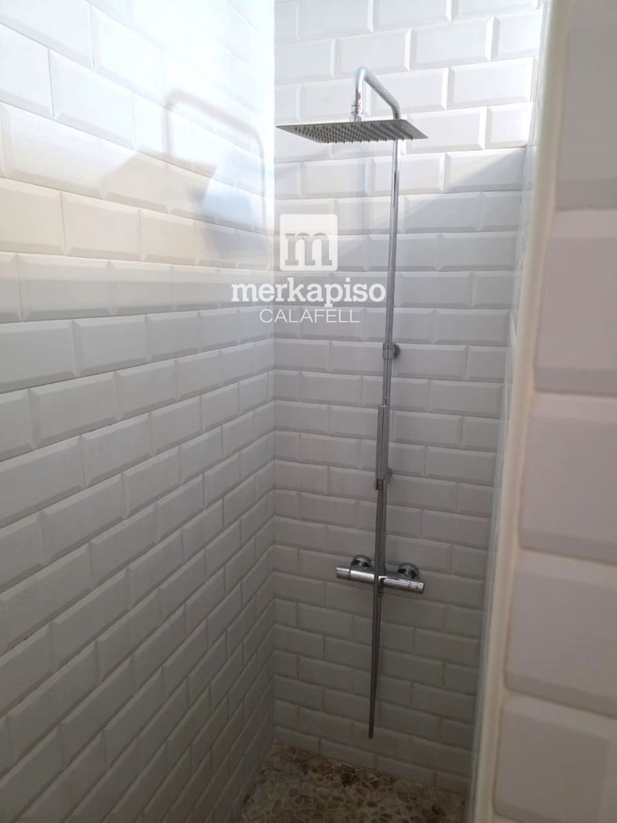 2 soverom Hus til salgs i La Riera de Gaia med svømmebasseng garasje - € 280 000 (Ref: 9535017)