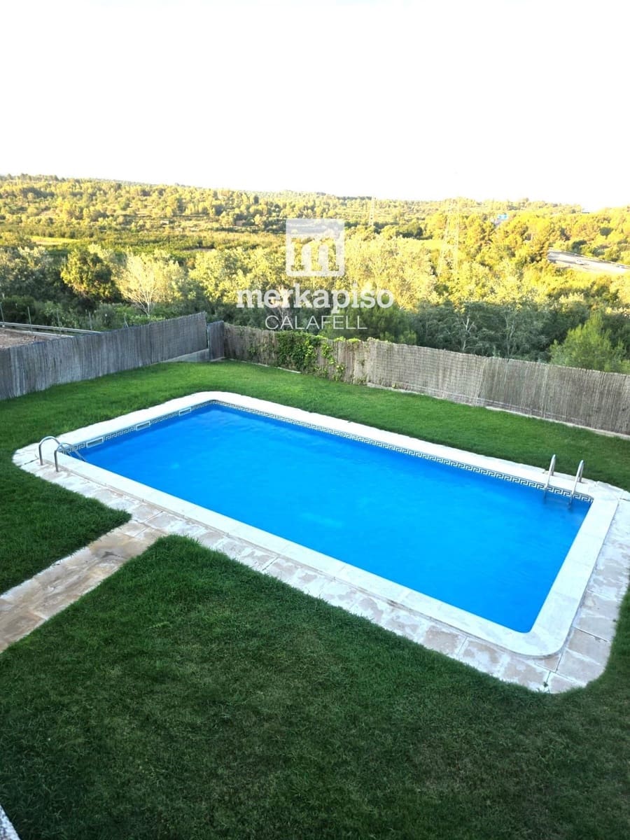 2 soverom Hus til salgs i La Riera de Gaia med svømmebasseng garasje - € 280 000 (Ref: 9535017)