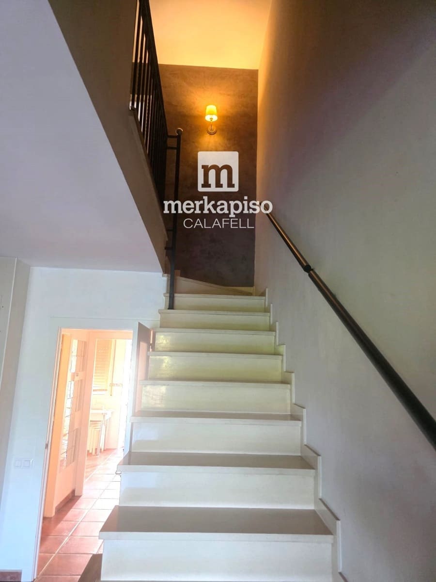 2 soverom Hus til salgs i La Riera de Gaia med svømmebasseng garasje - € 280 000 (Ref: 9535017)