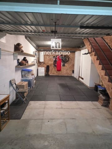 2 soverom Hus til salgs i La Riera de Gaià med svømmebasseng garasje - € 280 000 (Ref: 9535017)