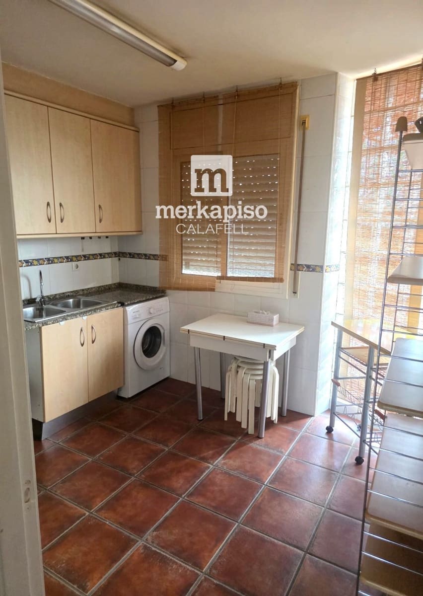 2 soverom Hus til salgs i La Riera de Gaia med svømmebasseng garasje - € 280 000 (Ref: 9535017)