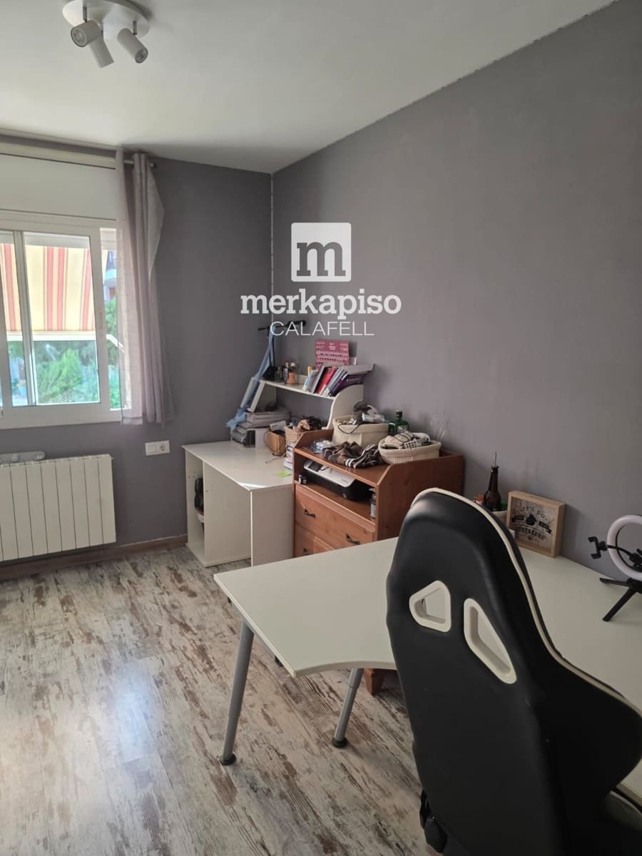 2 soverom Hus til salgs i La Riera de Gaia med svømmebasseng garasje - € 280 000 (Ref: 9535017)