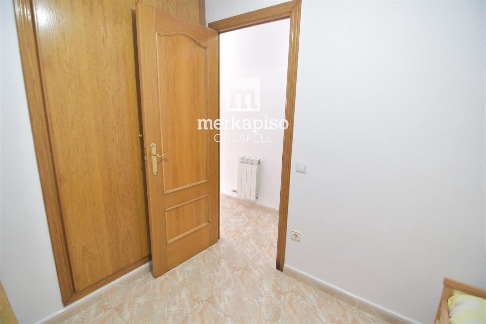 3 bedroom Flat for sale in El Vendrell with pool - € 231,864 (Ref: 9535026)