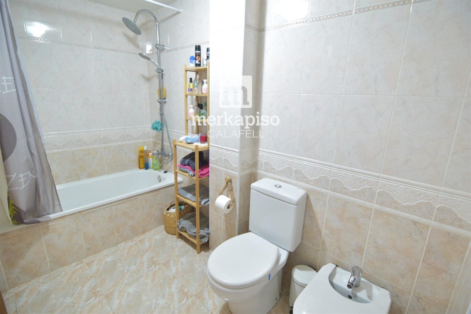 3 bedroom Flat for sale in El Vendrell with pool - € 231,864 (Ref: 9535026)