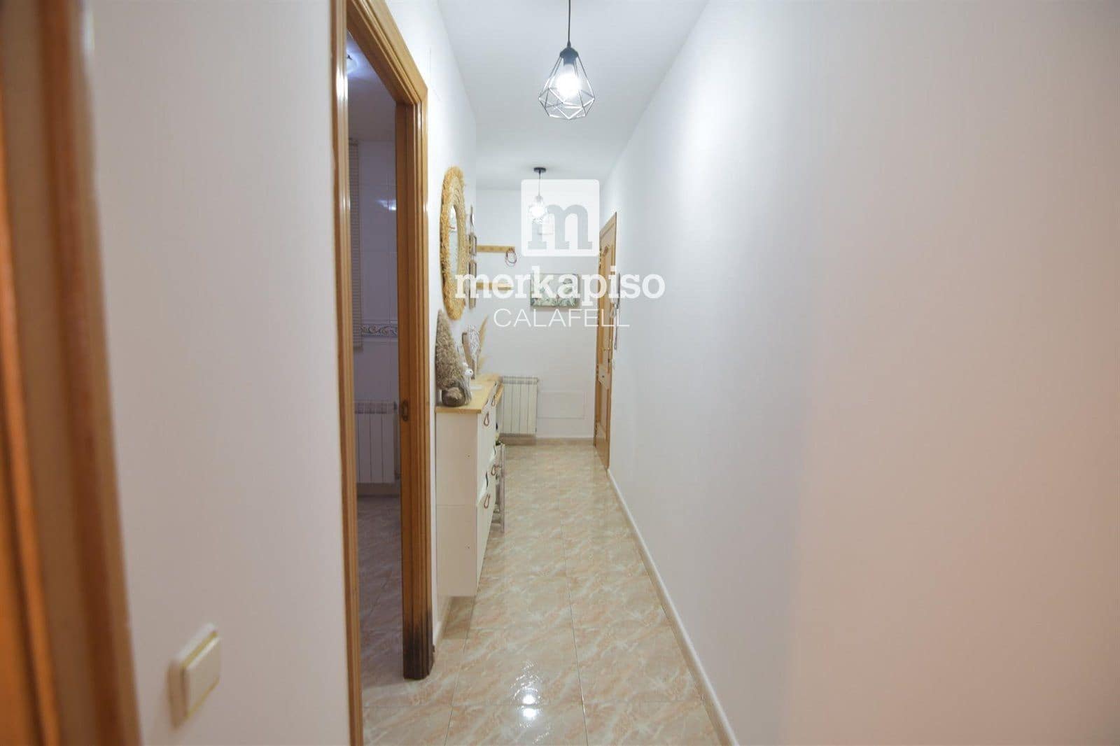 3 bedroom Flat for sale in El Vendrell with pool - € 231,864 (Ref: 9535026)