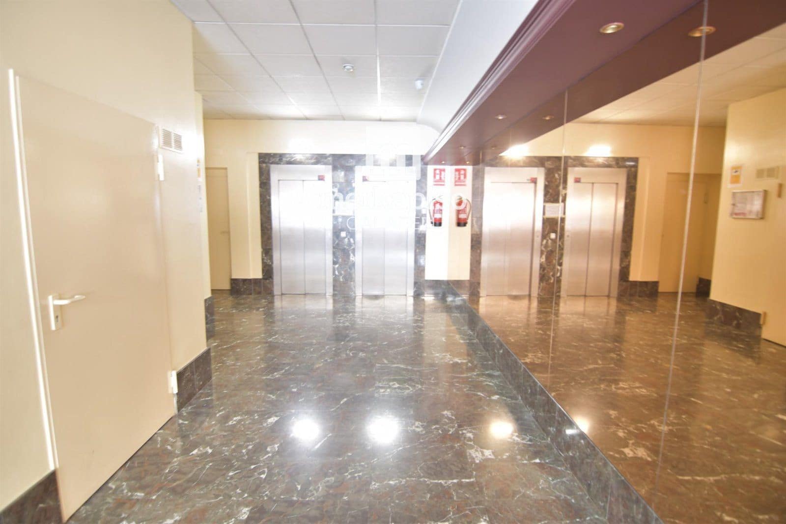 3 bedroom Flat for sale in El Vendrell with pool - € 231,864 (Ref: 9535026)