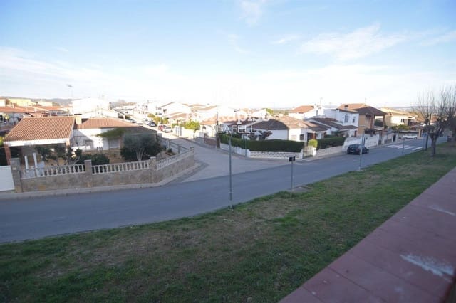 6 soverom Villa til salgs i Albinyana - € 120 000 (Ref: 9535029)