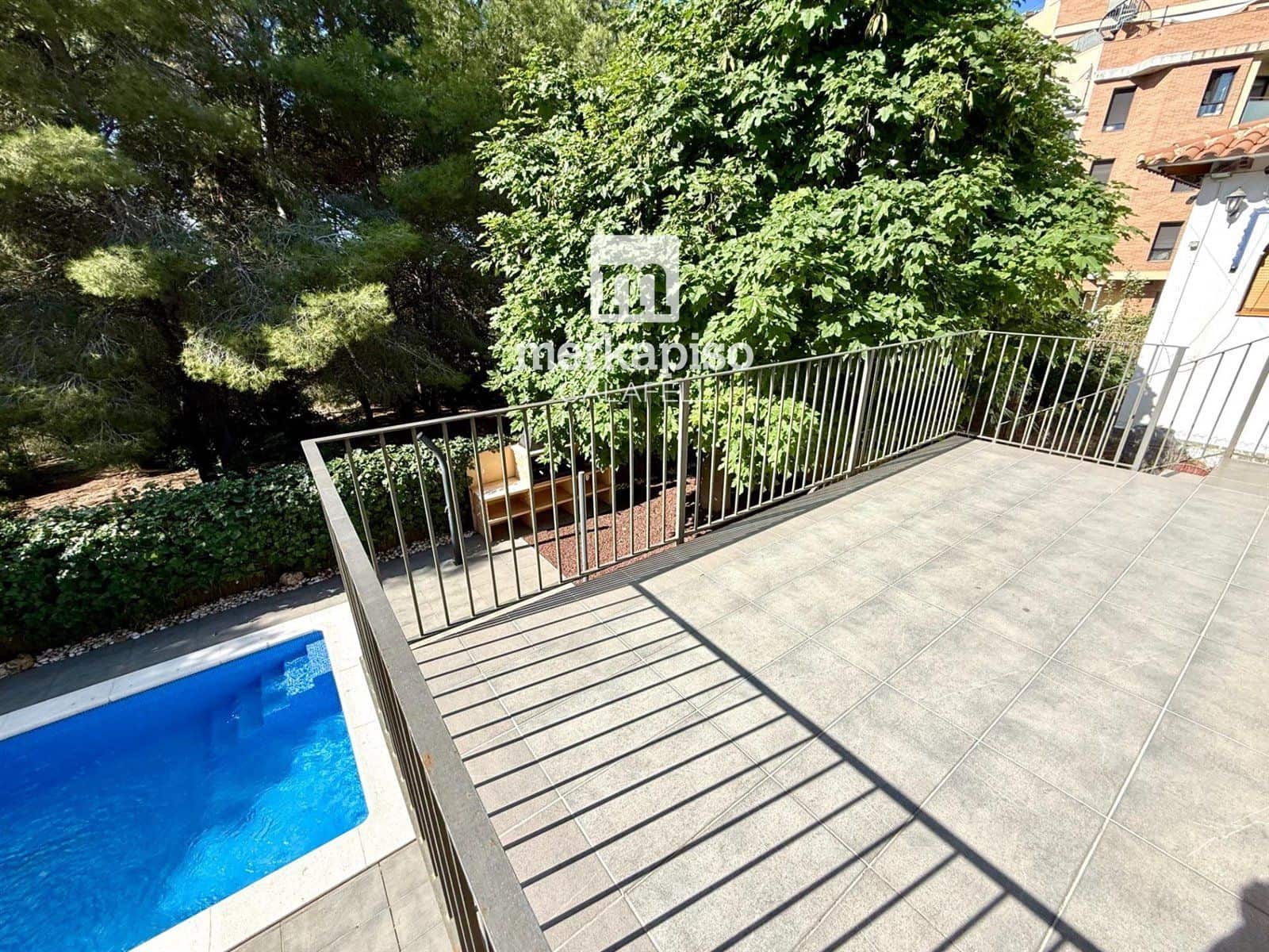 5 bedroom Villa for sale in El Vendrell with pool garage - € 430,000 (Ref: 9535037)