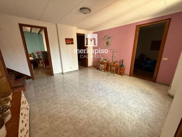 4 soveværelse Villa til salg i Masllorenç - € 200.000 (Ref: 9535041)