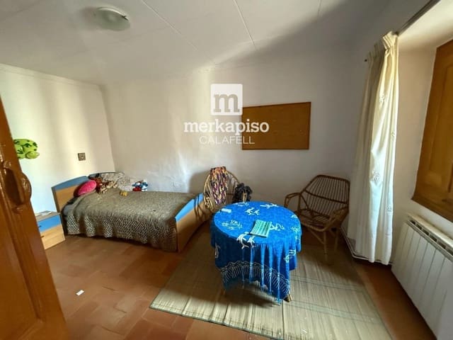 4 soveværelse Villa til salg i Masllorenç - € 200.000 (Ref: 9535041)