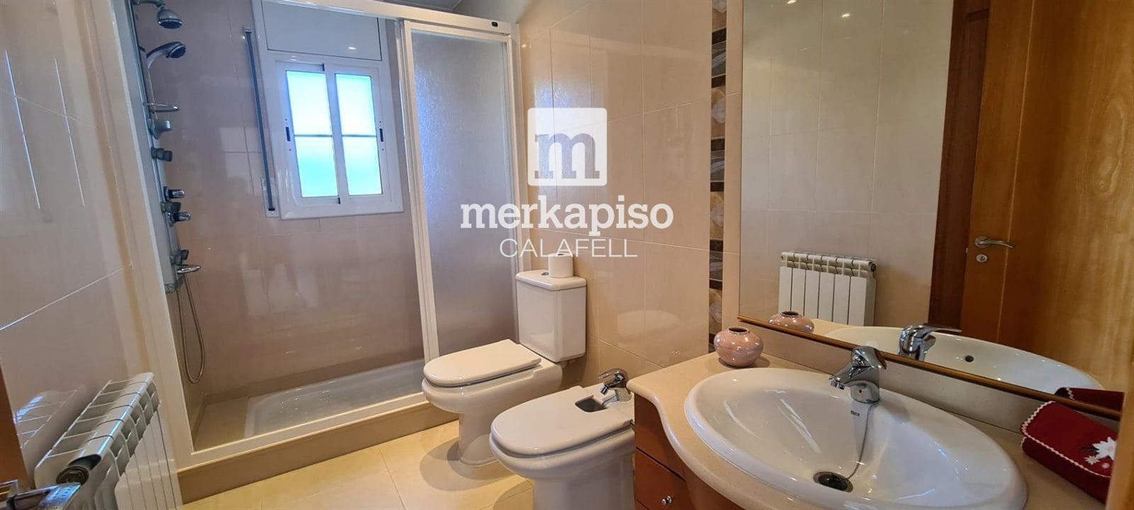 6 soveværelse Villa til salg i Segur de Calafell med swimmingpool - € 490.000 (Ref: 9535187)