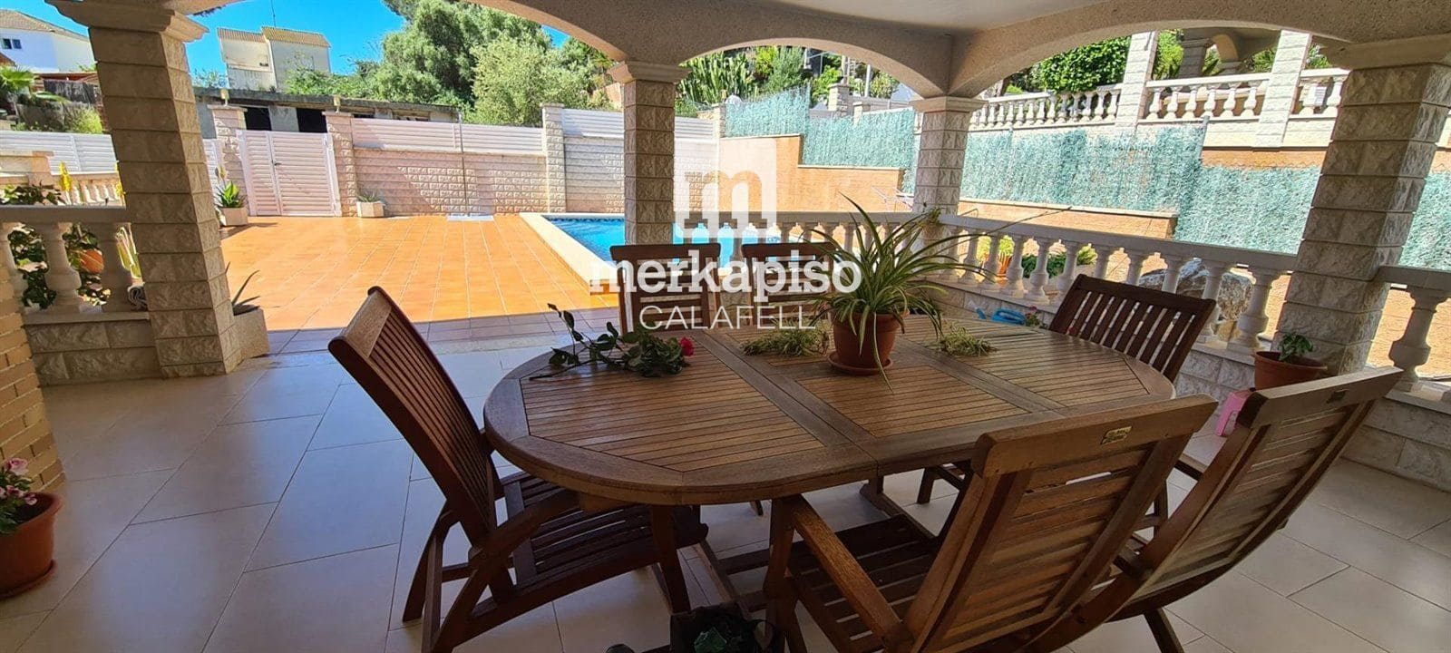 6 soveværelse Villa til salg i Segur de Calafell med swimmingpool - € 490.000 (Ref: 9535187)