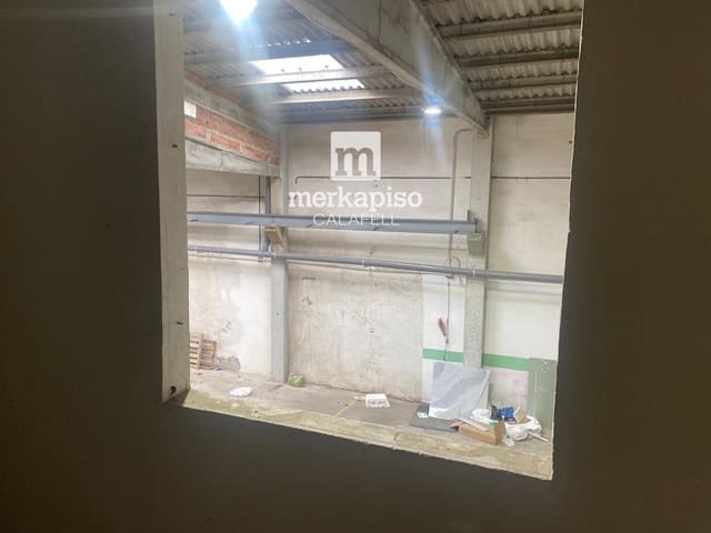 Komercyjne na sprzedaż w El Vendrell - 189 000 € (Ref: 9535283)