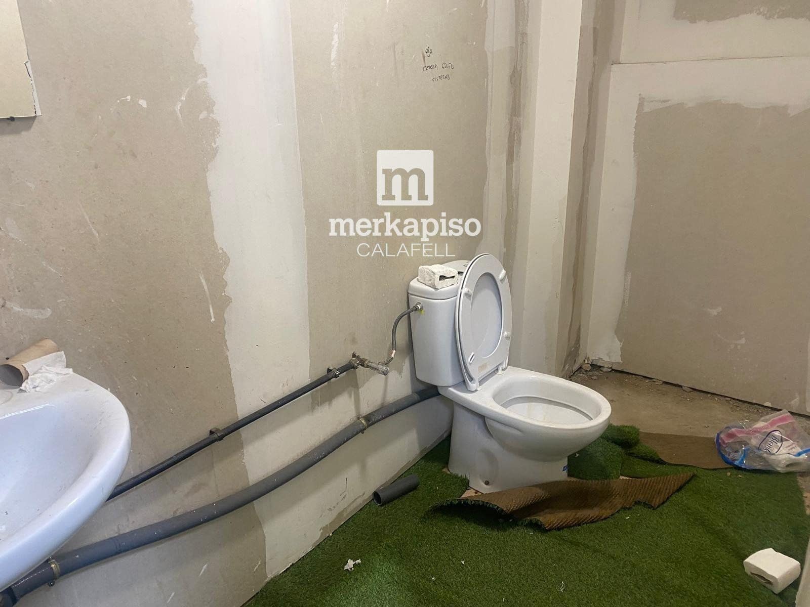 Komercyjne na sprzedaż w El Vendrell - 189 000 € (Ref: 9535283)