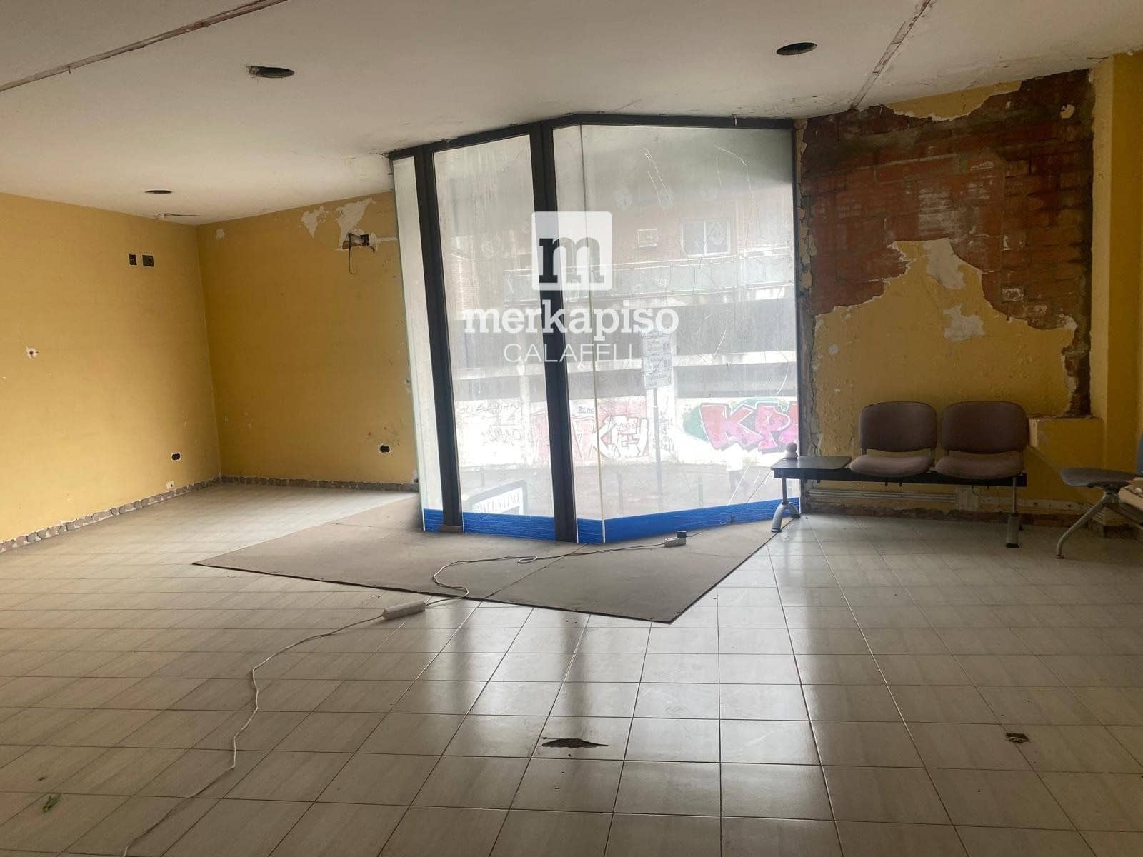 Komercyjne na sprzedaż w El Vendrell - 189 000 € (Ref: 9535283)