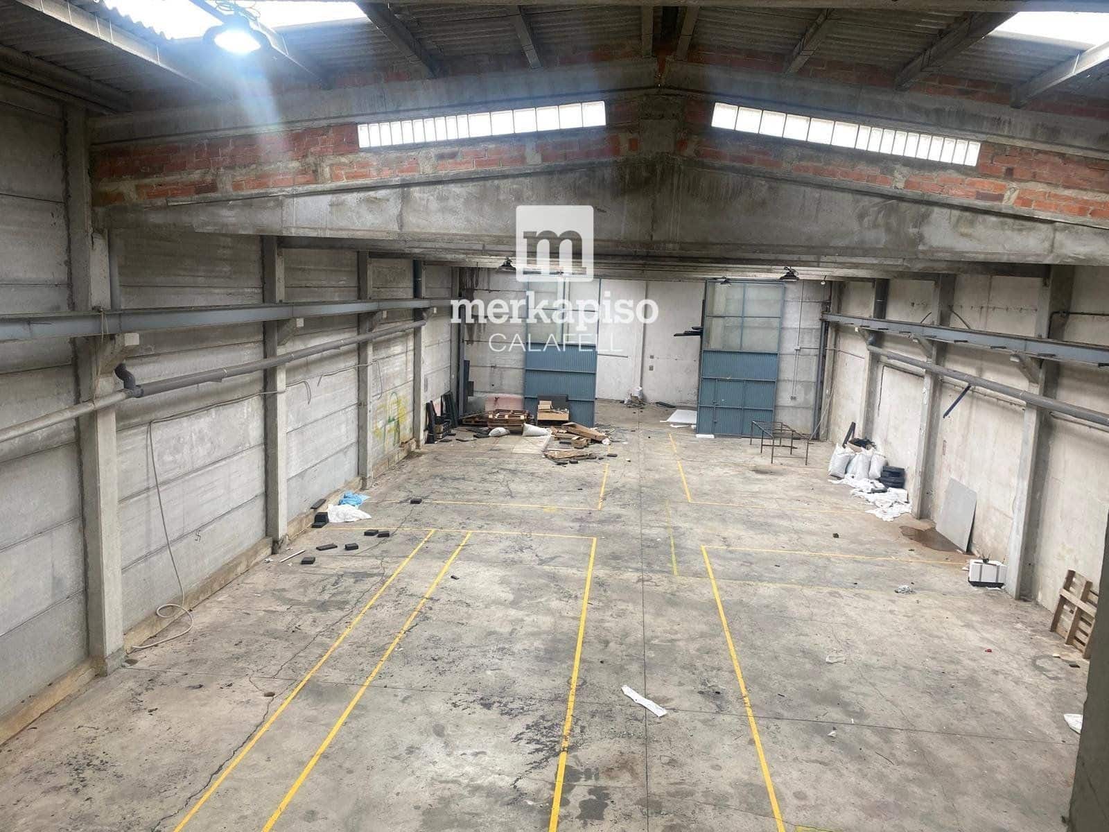 Komercyjne na sprzedaż w El Vendrell - 189 000 € (Ref: 9535283)