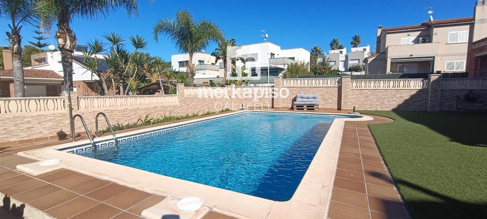 4 bedroom Villa for sale in Creixell with pool - € 425,000 (Ref: 9535285)