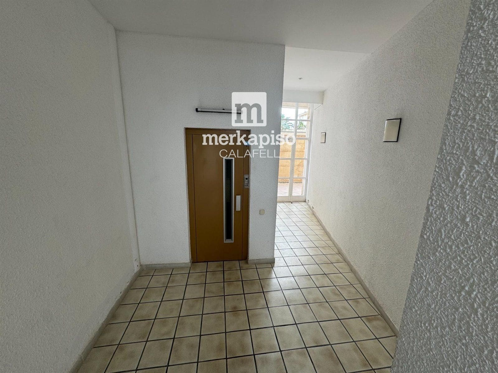 4 soveværelse Lejlighed til salg i El Vendrell med swimmingpool garage - € 345.000 (Ref: 9535288)