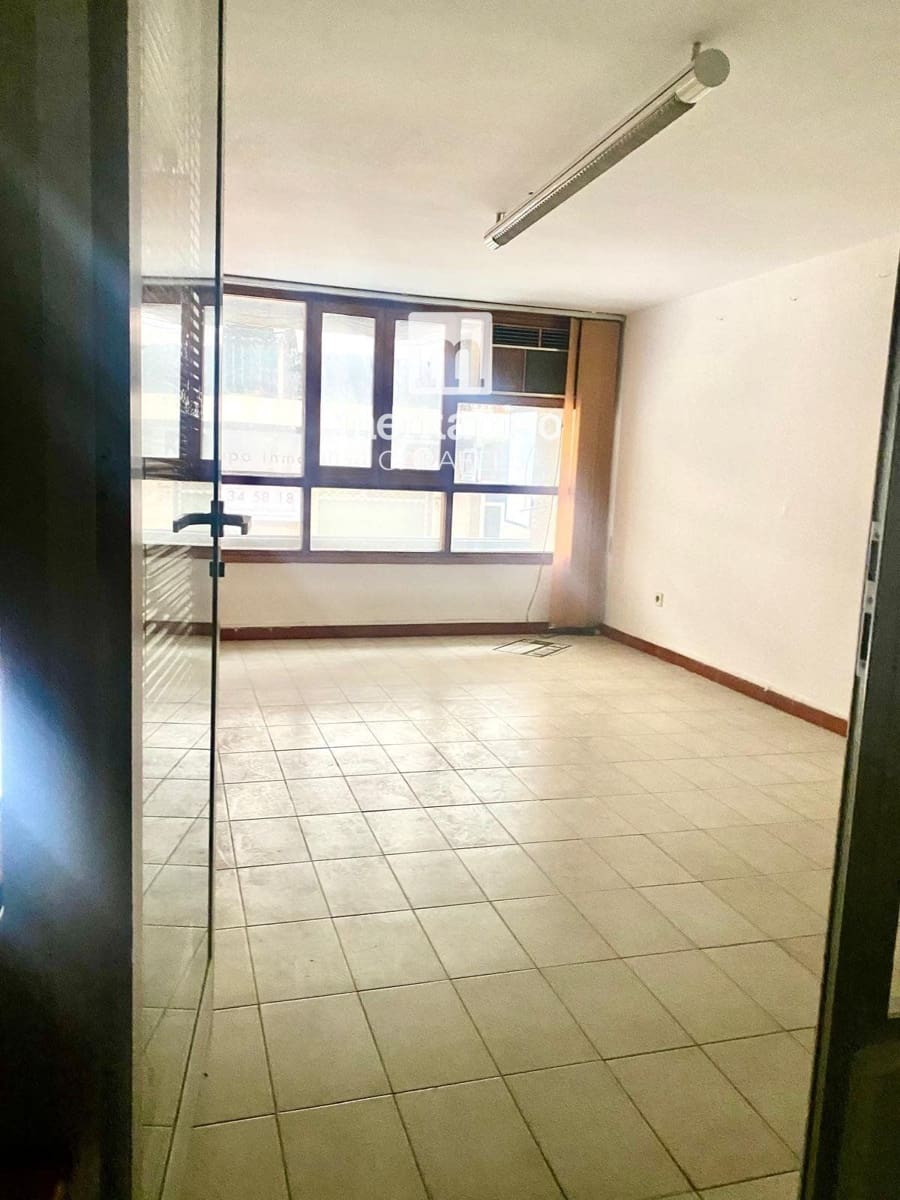 Komercyjne na sprzedaż w El Vendrell - 62 000 € (Ref: 9535289)