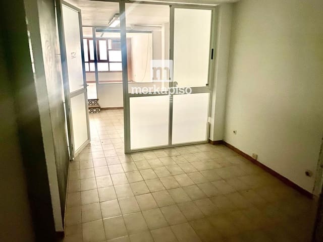 Komercyjne na sprzedaż w El Vendrell - 62 000 € (Ref: 9535289)
