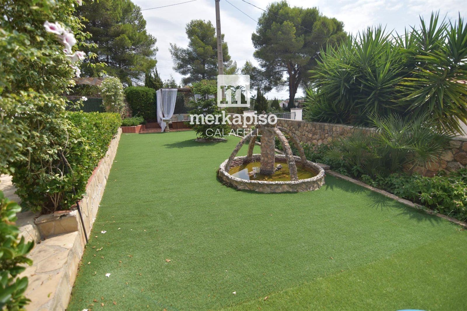 Chalet de 3 habitaciones en El Montmell en venta con piscina - 320.000 € (Ref: 9550132)