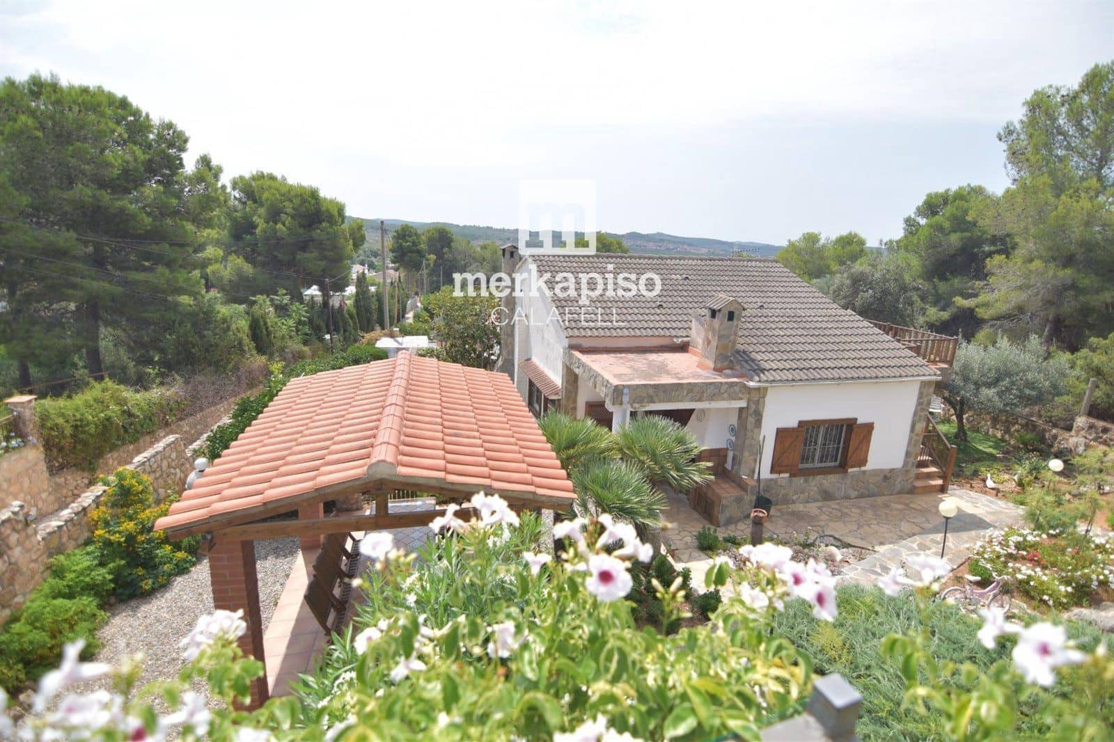 Chalet de 3 habitaciones en El Montmell en venta con piscina - 320.000 € (Ref: 9550132)