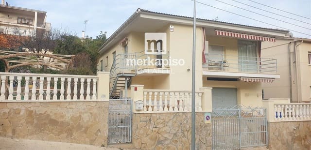 7 soveværelse Villa til salg i Segur de Calafell, Calafell med garage - € 249.000 (Ref: 9550133)