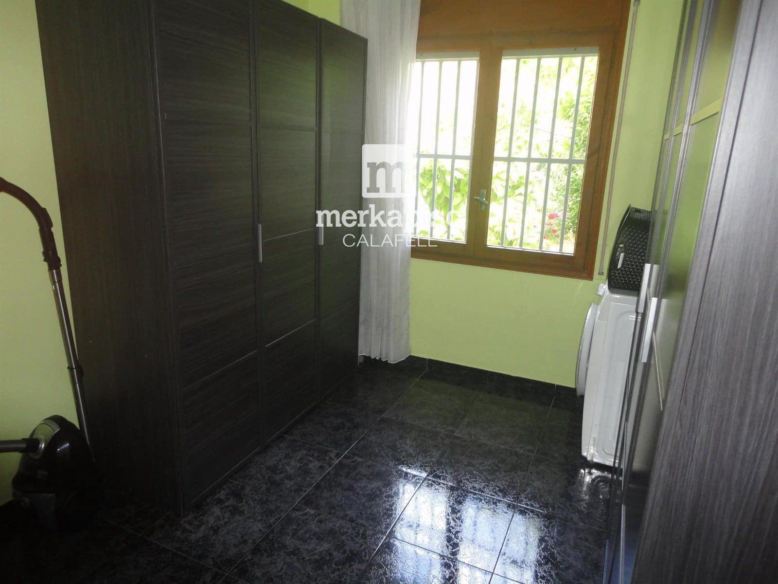 7 soveværelse Villa til salg i Segur de Calafell med garage - € 249.000 (Ref: 9550133)