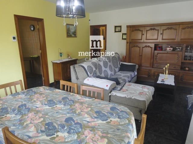 7 soveværelse Villa til salg i Segur de Calafell, Calafell med garage - € 249.000 (Ref: 9550133)