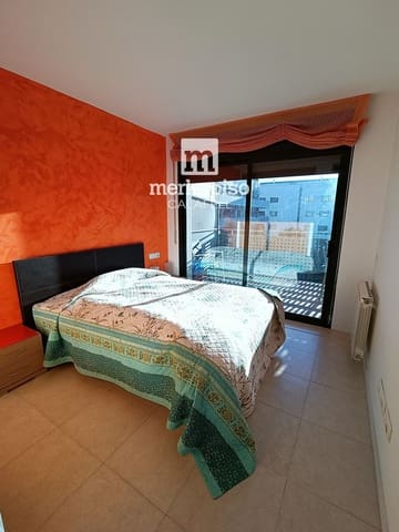 3 chambre Appartement à vendre à El Vendrell avec piscine garage - 265 000 € (Ref: 9566633)