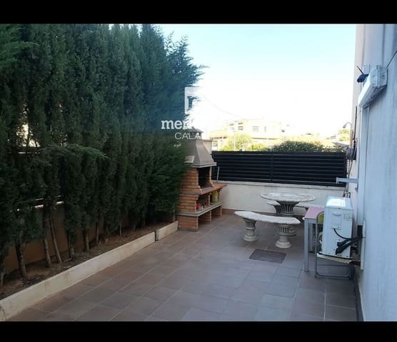 1 chambre Appartement à vendre à Segur de Calafell, Calafell avec piscine garage - 155 000 € (Ref: 9566634)