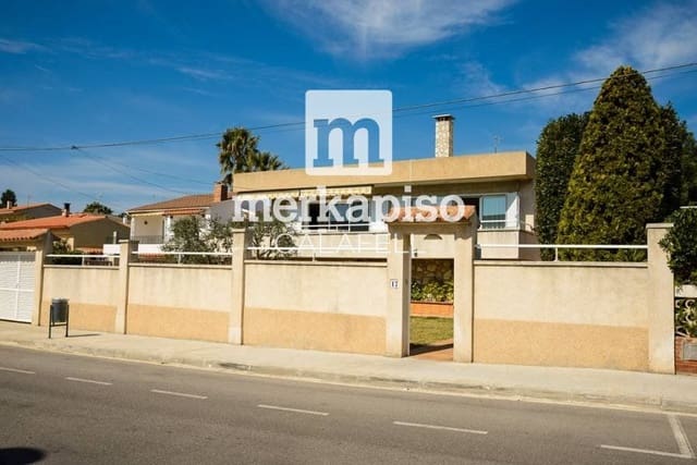4 quarto Moradia para venda em Calafell com piscina garagem - 550 000 € (Ref: 9566637)